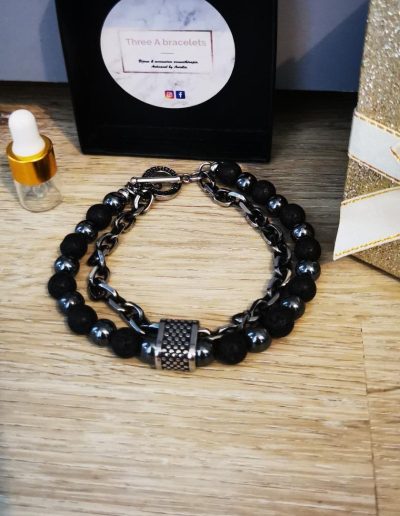 bracelet en acier inoxydable et perles hématite et perles de lave noir