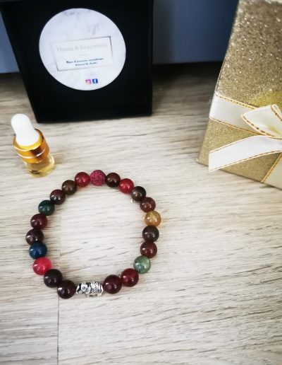 bracelet multicolor et elephant