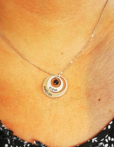 collier personnalisable sur deja collier cliente