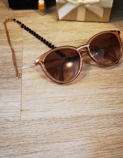 chaine de lunette noire
