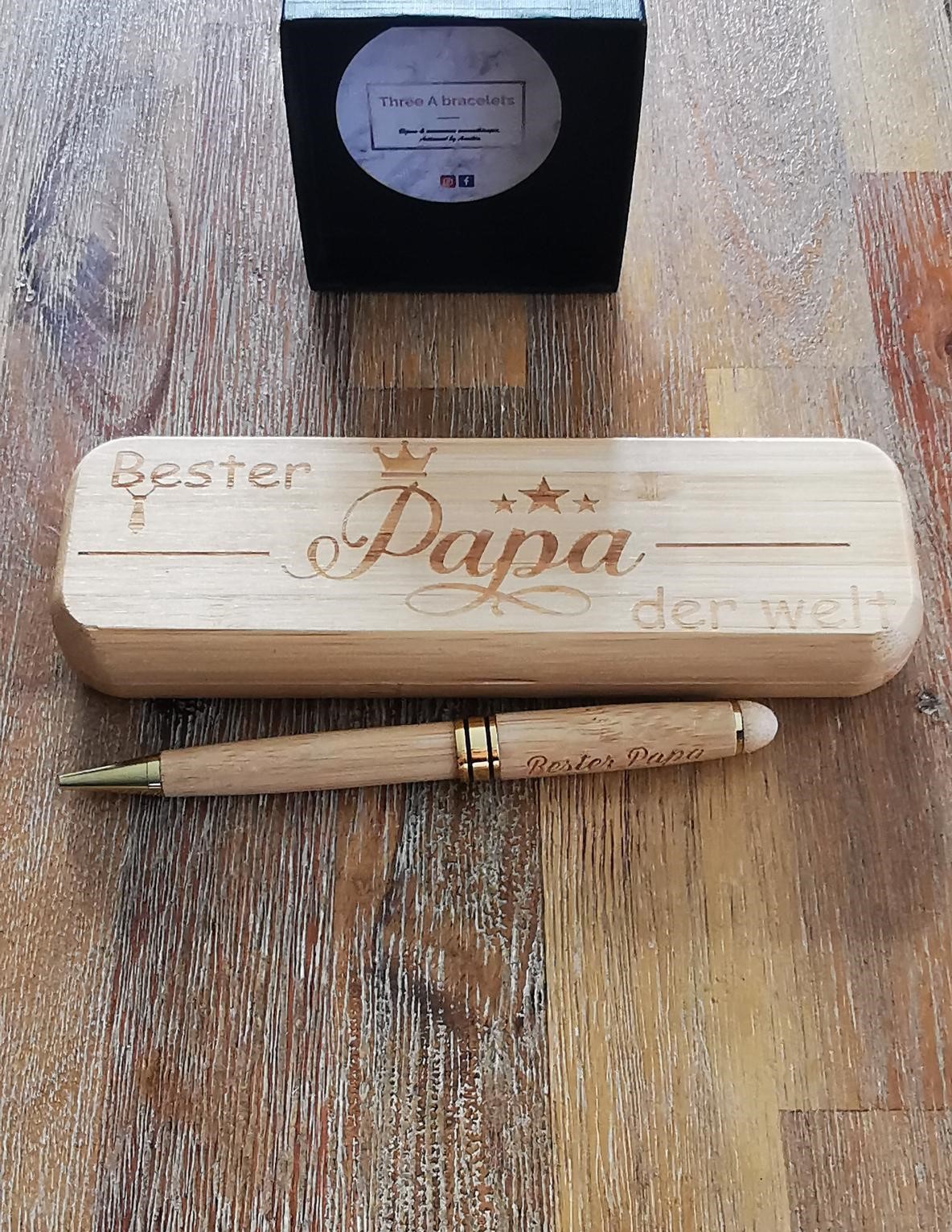 stylo super papa en bois en allemand