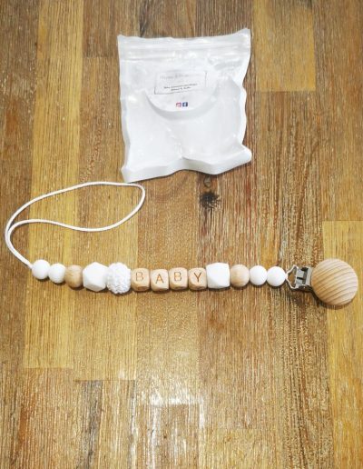 attache tétine blanc baby